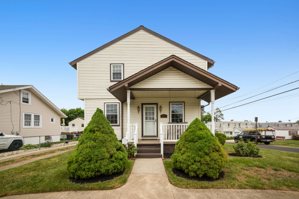 older home in Rockledge, PA