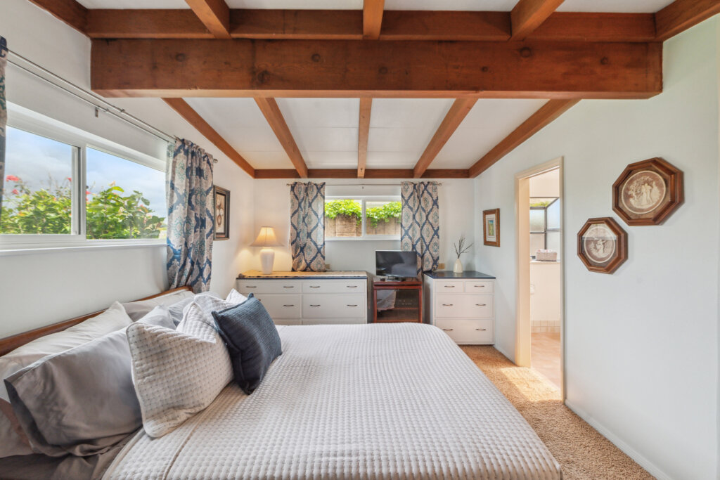 declutter your home